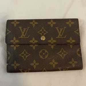 LV Wallet
